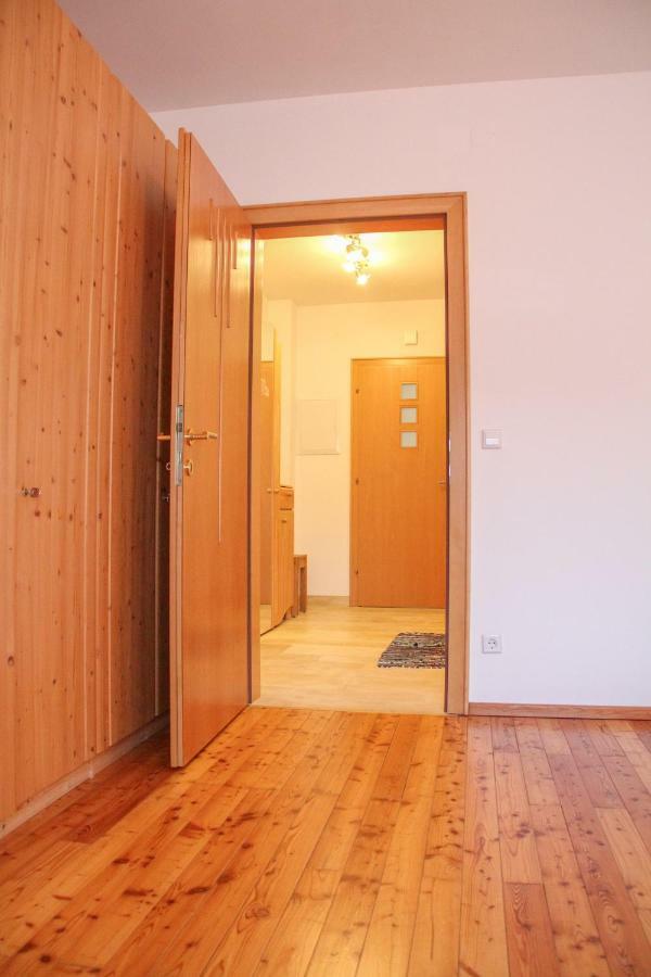 Haus Lenz Ferienwohnungen - Fam Ostermann بوتشبرغ ام شنيبرغ المظهر الخارجي الصورة